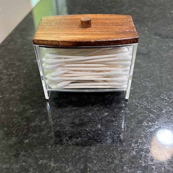 Q-Tip Holder - Picture 3 of 3